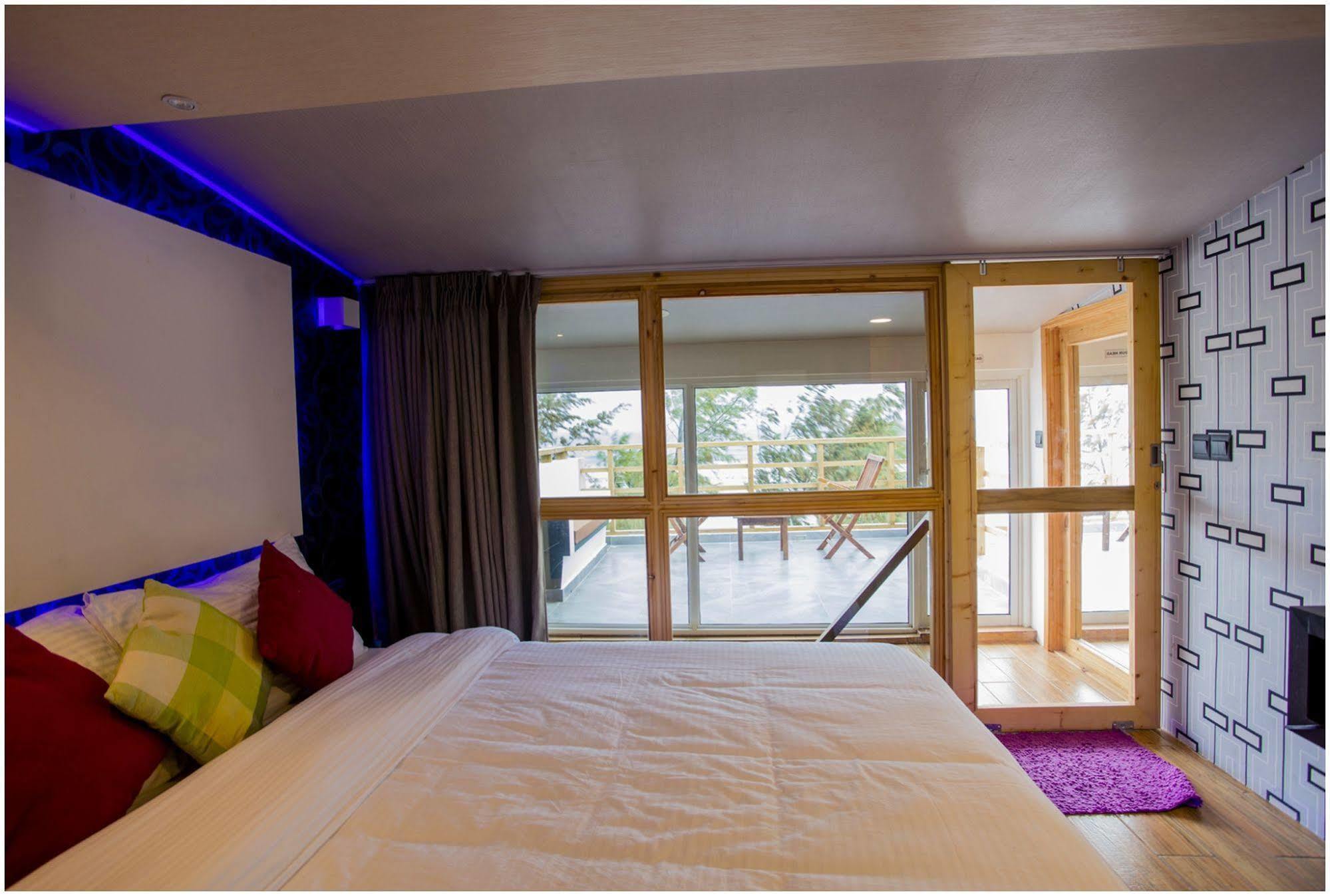 Ripple Beach Inn Hulhumale Exterior foto